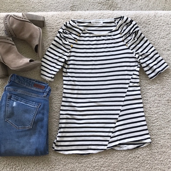 Anthropologie Tops - {Anthropologie} Pilcro Ruched Sleeve Top